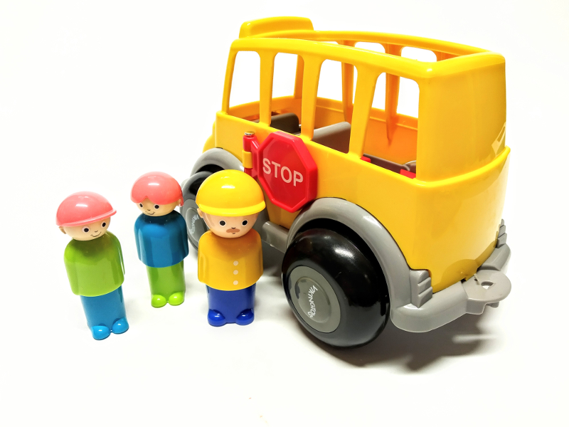 Vikingtoys autobus szkolny z figurkami lublin.toys
